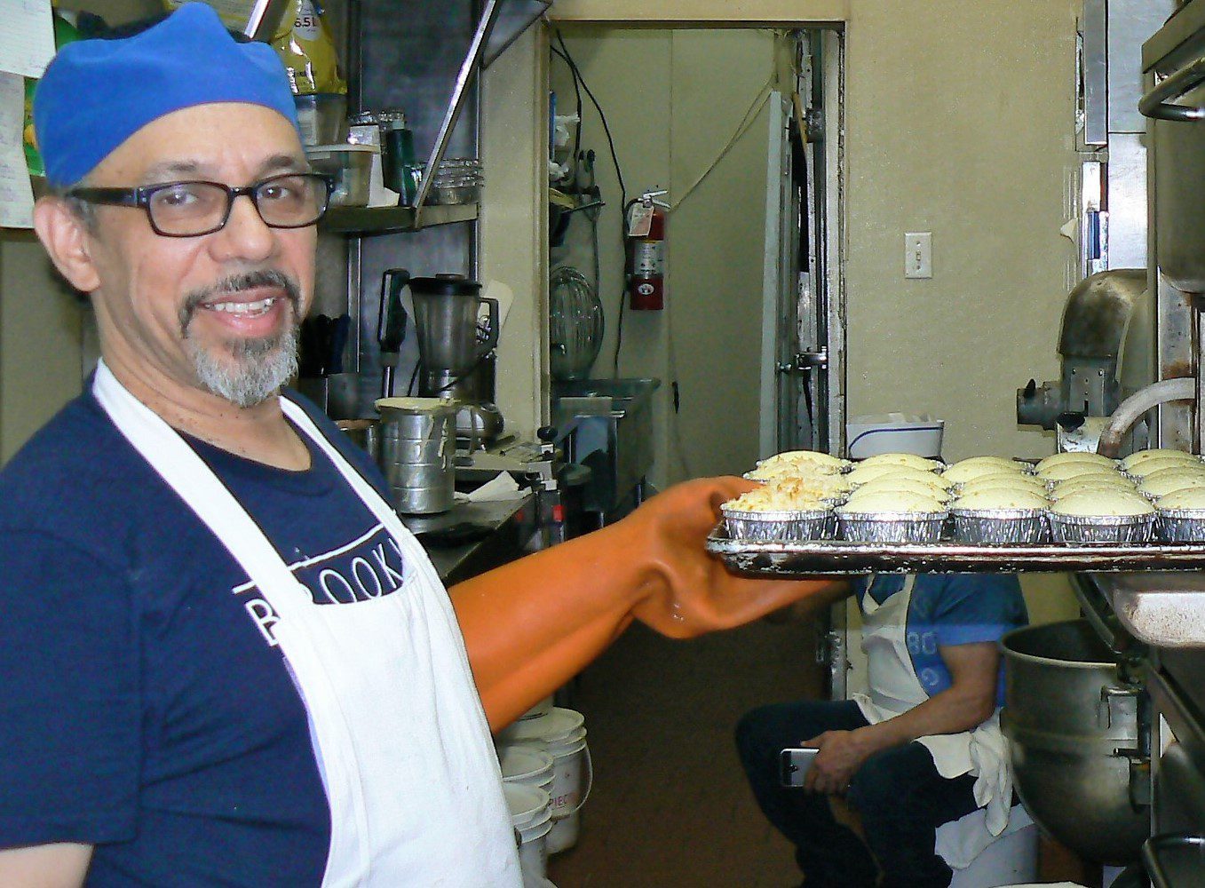 Behind the scene, Eileen’s Special Cheesecake.