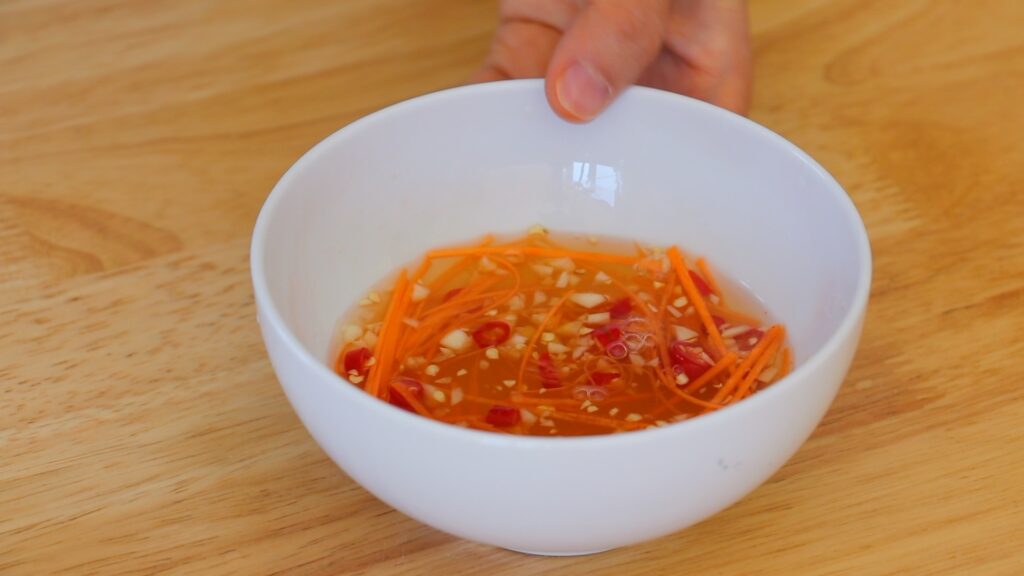 Lemongrass Pork Chop 4. Dipping