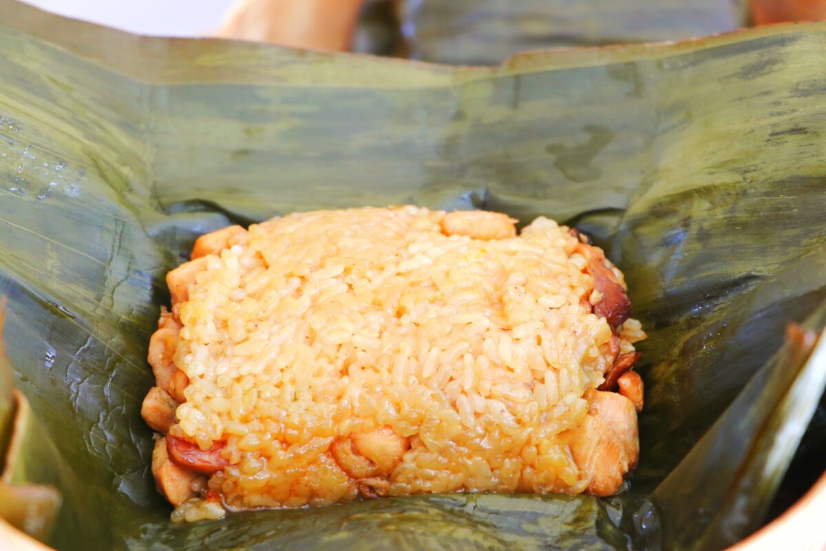 Chicken Sticky Rice in Banana Leaves 1