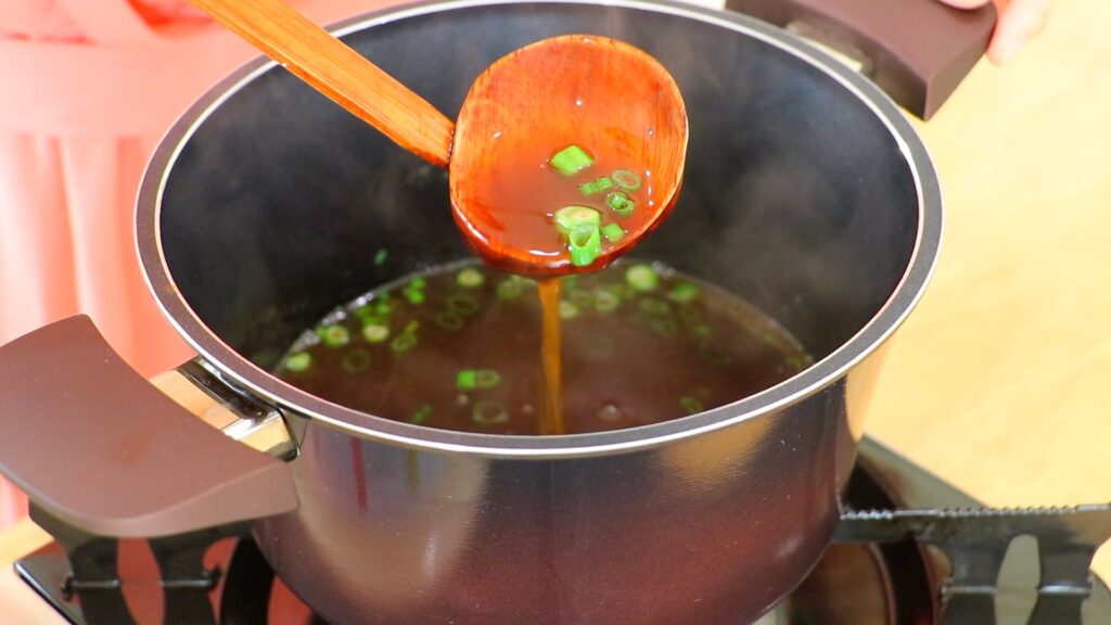 Crispy Teriyaki Blooming Salmon 6. Sauce