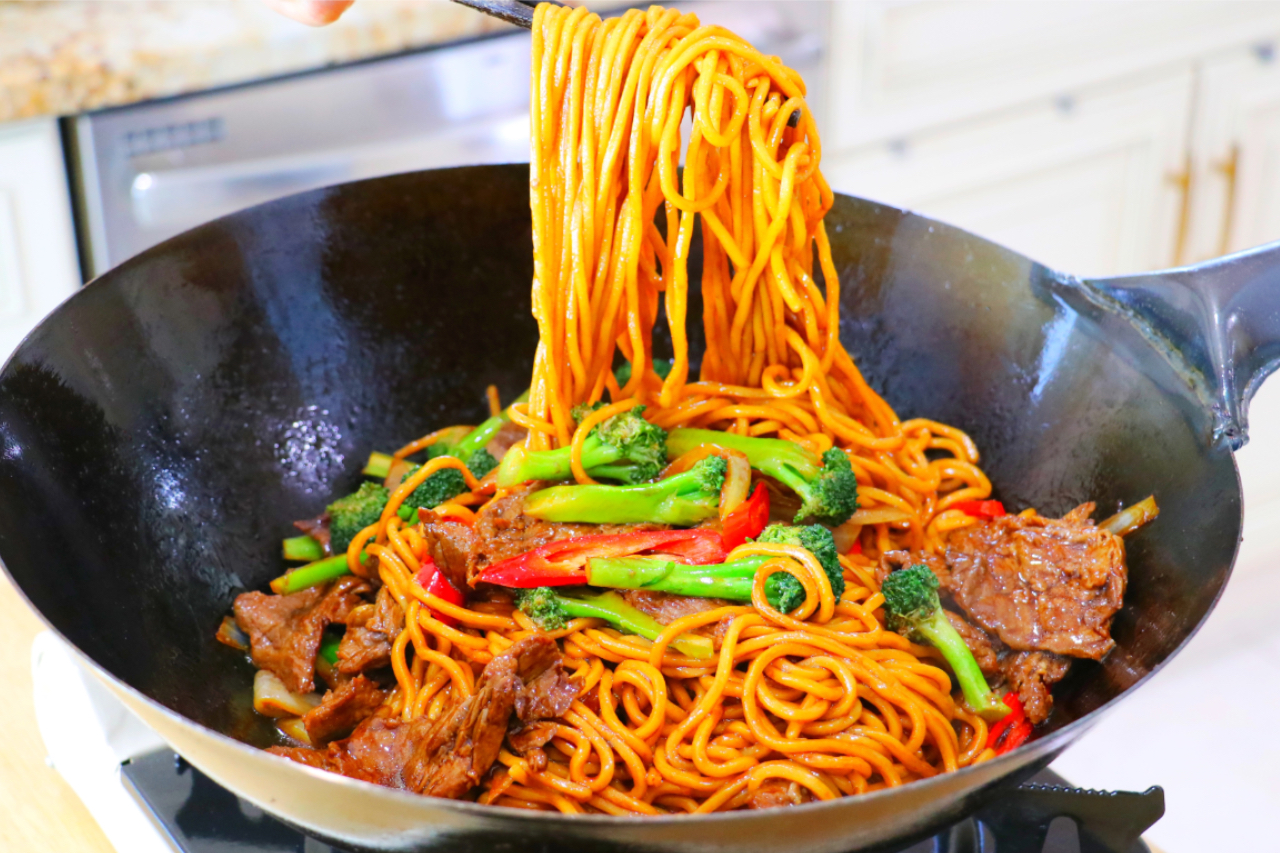 Beef and Broccoli Noodles