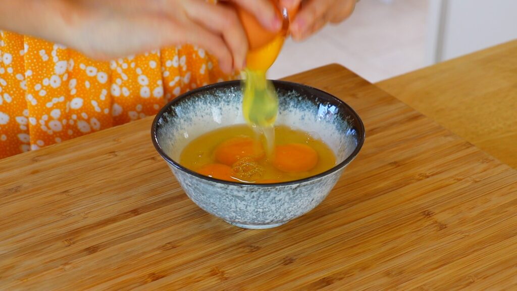 5 Minute Egg Drop Soup 1. Eggs