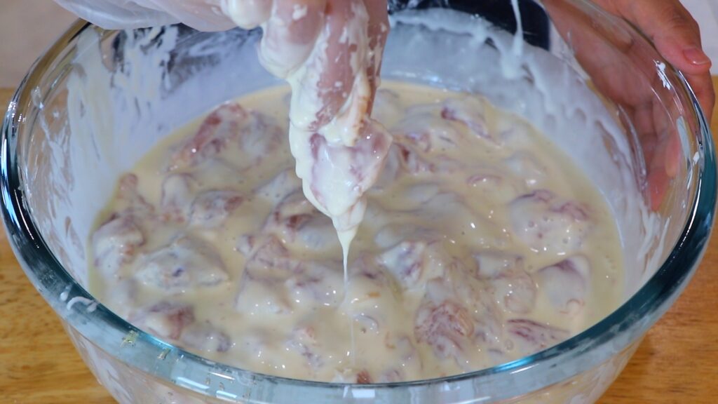 30-Min General Tso's Chicken 2. Coat