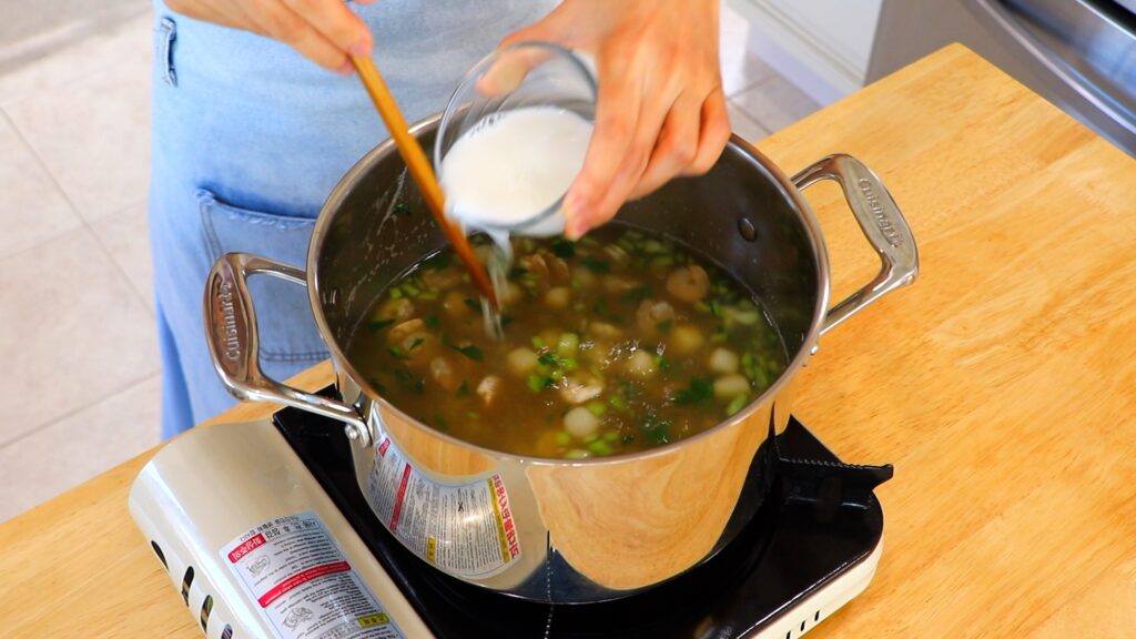 10-Min Seafood Egg Drop Soup 2
