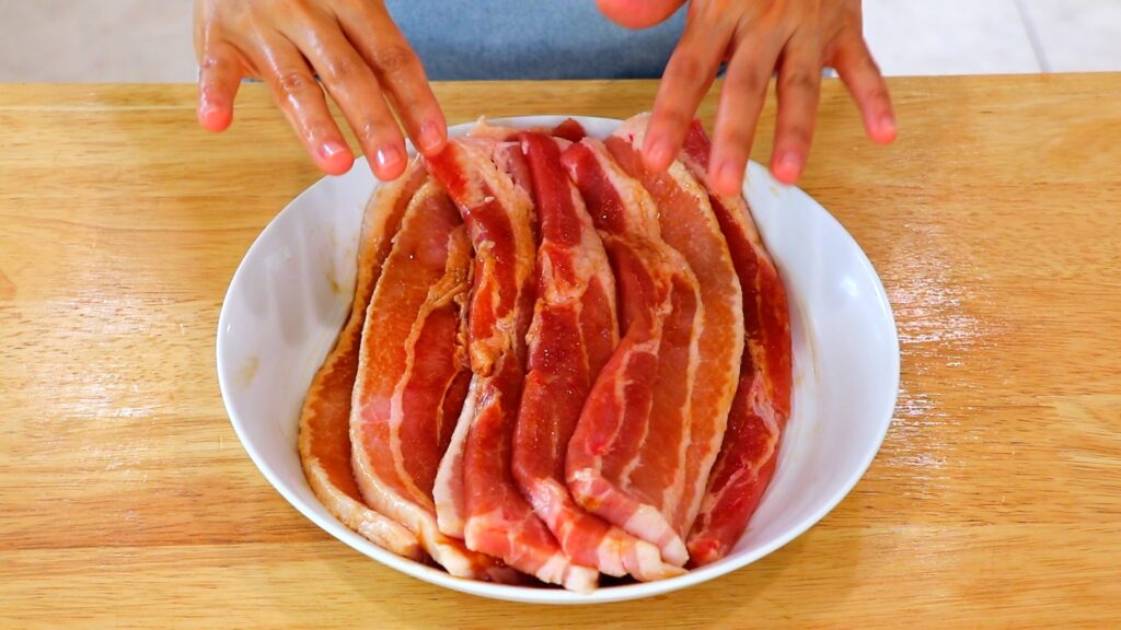 20-Min Crispy Fried Pork Belly 1. Marinate