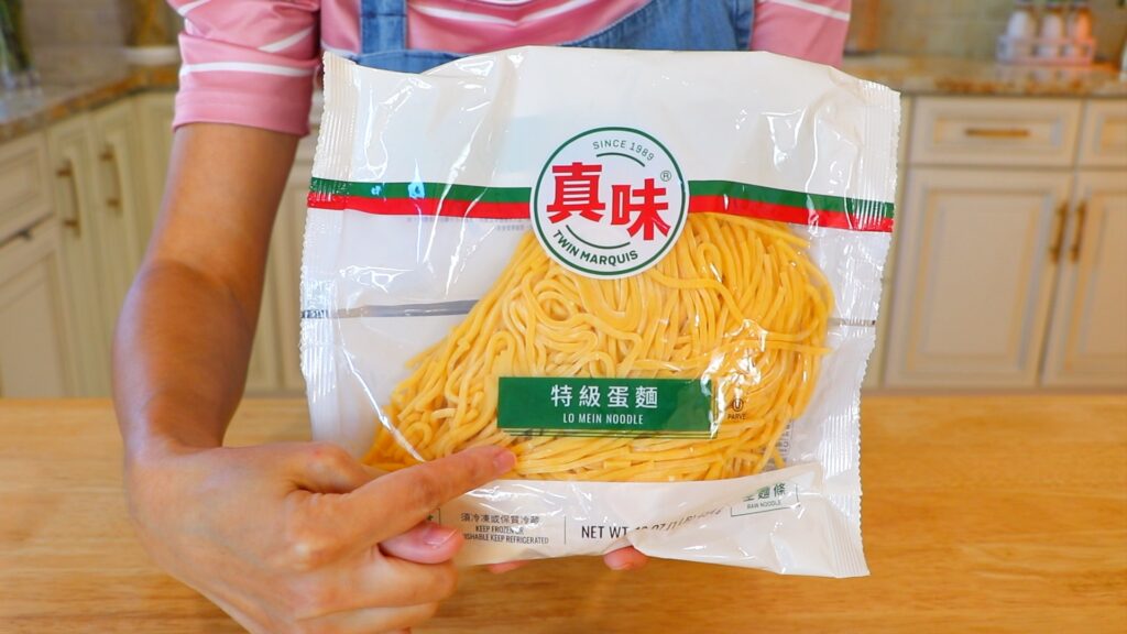 15-Min Ground Chicken Lo Mein 1.3