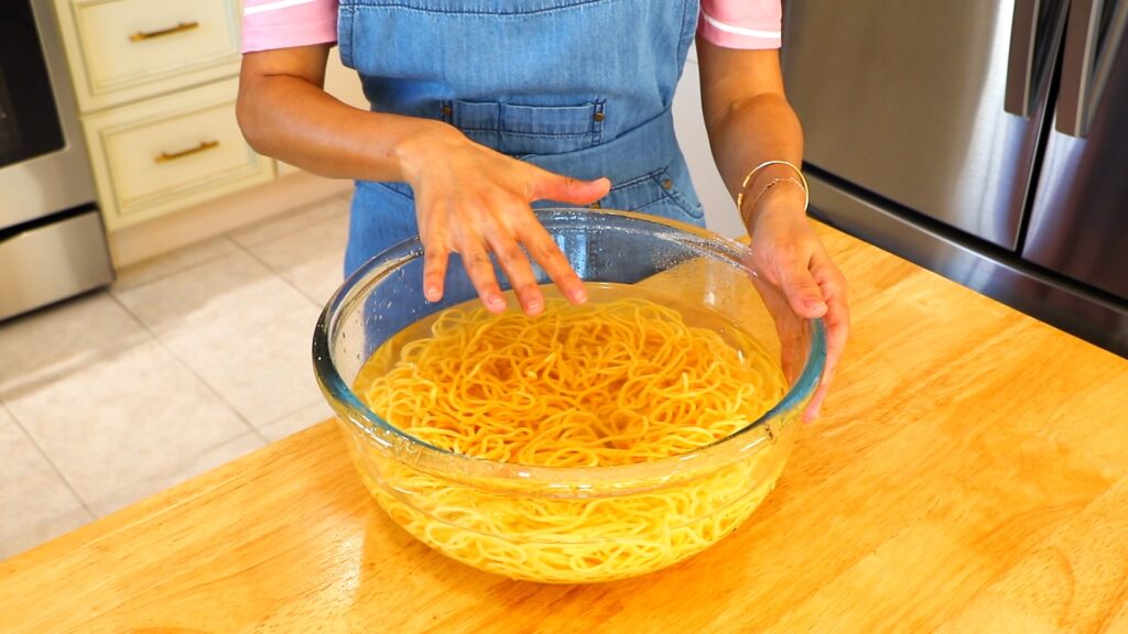 15-Min Ground Chicken Lo Mein 4