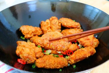 Salt and Pepper Fried Chicken Wings