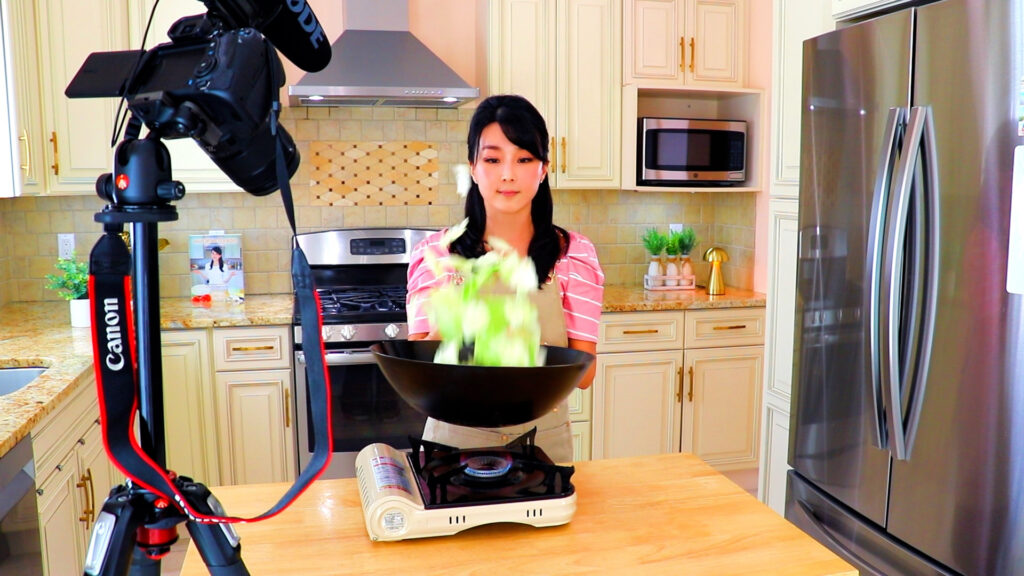 19-Min Chicken and Cabbage Stir-Fry CiCi 3